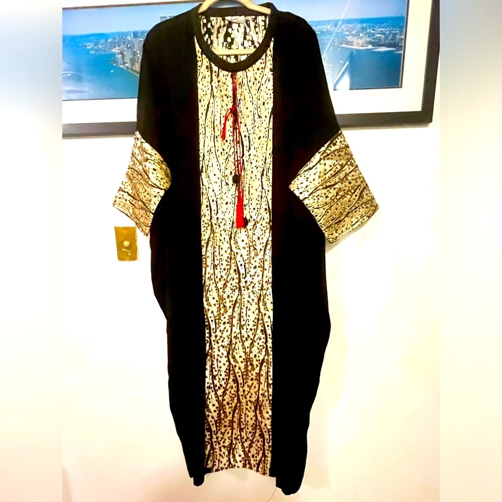 NWT Black and gold gorgeous evening dress